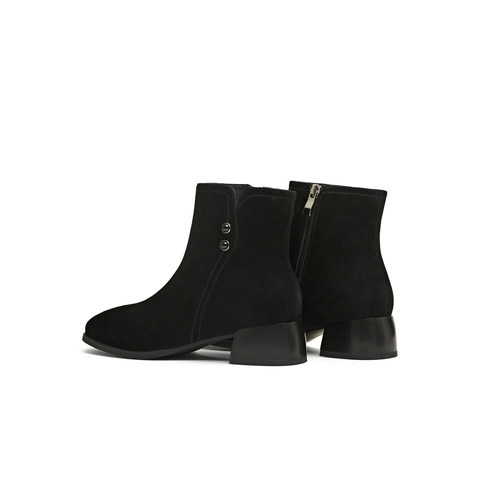 天美意2025冬新款厚底百搭靴子潮流复古通勤女时装靴KNZ19DD5