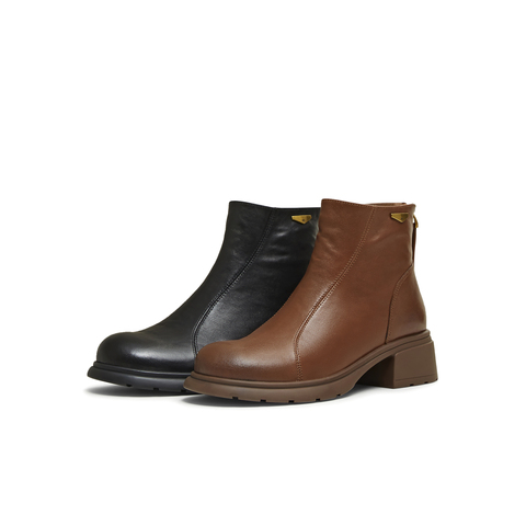 天美意2025冬新款厚底百搭靴子潮流复古通勤女时装靴KYP11DD5