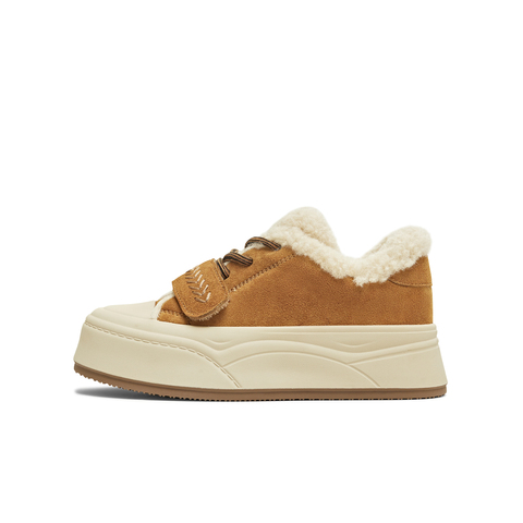 天美意2025冬新款休闲运动纯色百搭潮流低帮厚底女板鞋KB100DM5