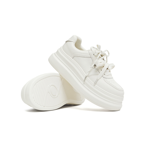 天美意2026春新款商场同款厚底纯色双鞋带小白鞋女板鞋BM461AM6