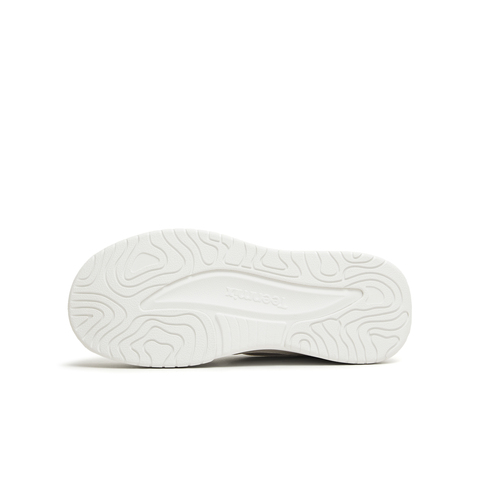 天美意2026春新款商场同款休闲百搭厚底小白鞋女板鞋CAH21AM6