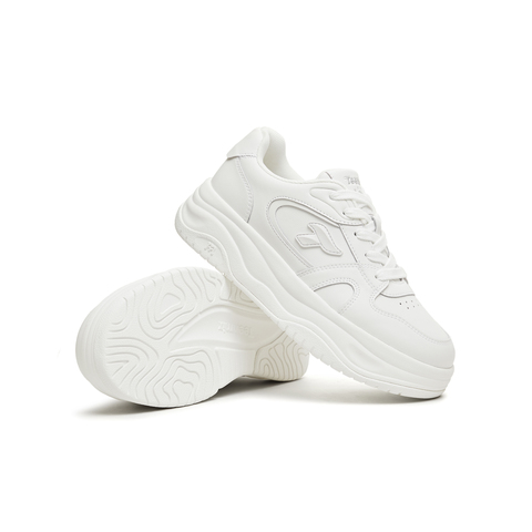 天美意2026春新款商场同款休闲百搭厚底小白鞋女板鞋CAH21AM6