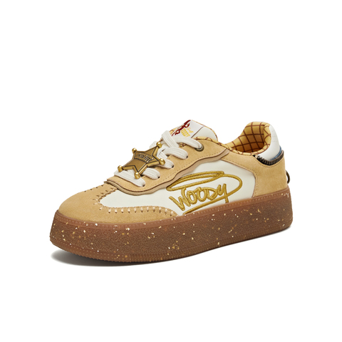 天美意2026春新款商场同款玩具总动员联名复古女德训鞋KG147AM6