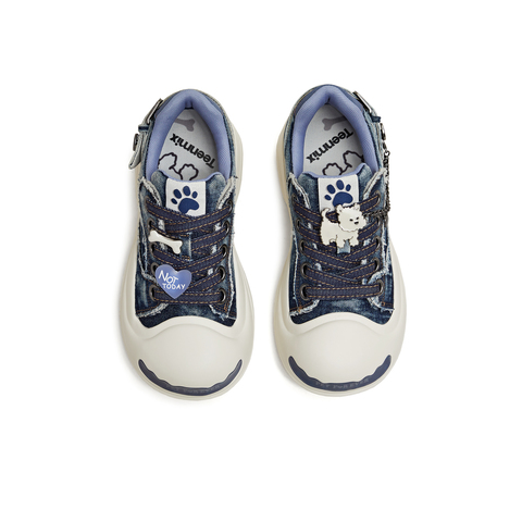 天美意2026春新款商场同款小猫小狗挂件复古百搭女板鞋CIK27AM6