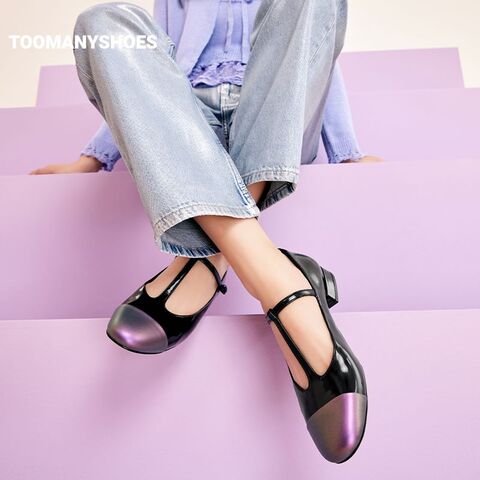 Toomanyshoes女鞋2023年新款闪耀定格圆头低跟银色玛丽珍鞋女单鞋